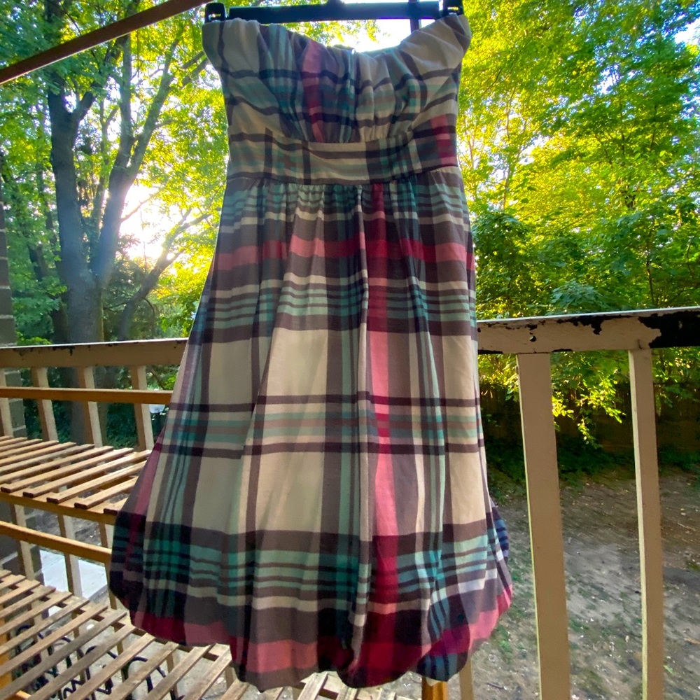 ⭐️Strapless Bubble-Hem, Tie Back Summer Dress, Plaid (American Rag)